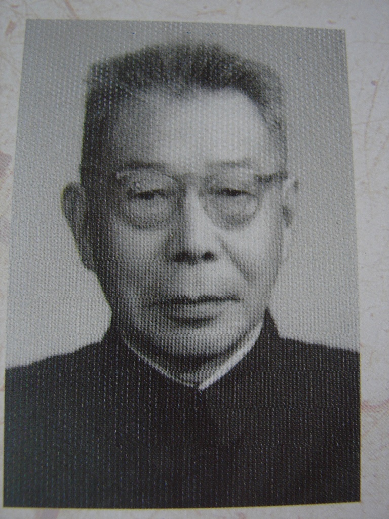 杨木者校长（任职时间：1940.8-1945.7）.JPG